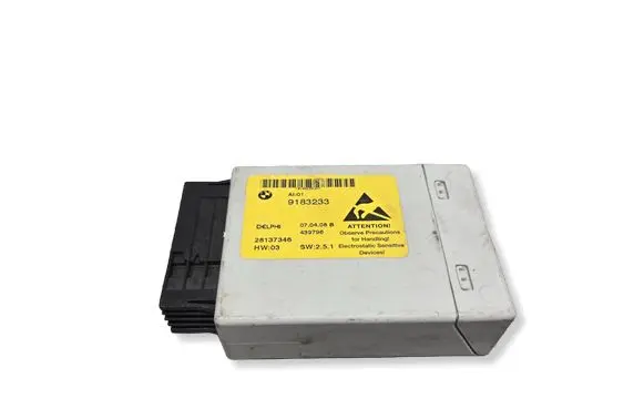 BMW 5 E60 E61 Center console control module 9183233 439796 28137346