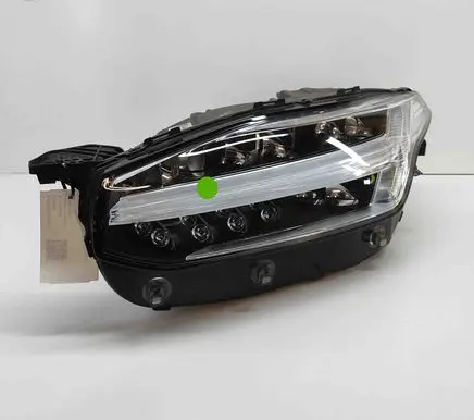 Volvo XC90 Headlight/headlamp 32342484