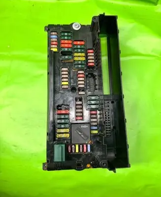 BMW 7 F01 F02 F03 F04 Fuse box set 9252815 04704916 317033442