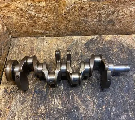 Mercedes-Benz C W202 Crankshaft 11112