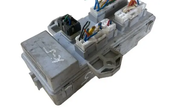 KIA Sorento Fuse module 911703E920