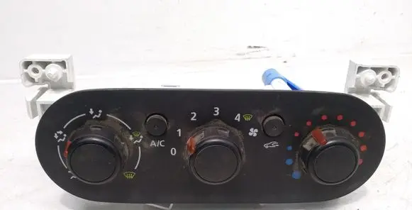 Opel Vivaro Climate control unit 30080060 T1032613B