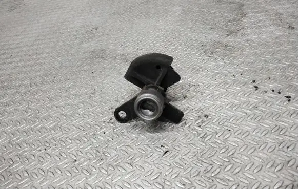 Hyundai Getz Coupe door lock (next to the handle) 