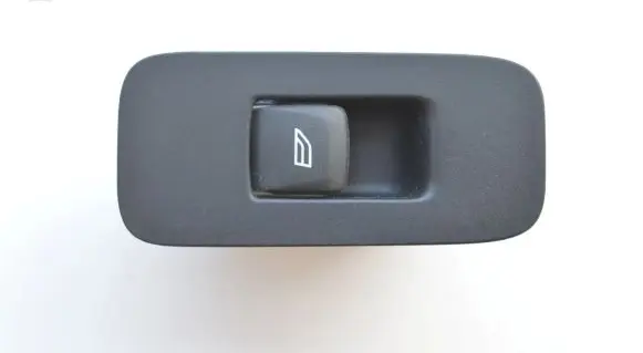 Volvo V40 Electric window control switch 31394840