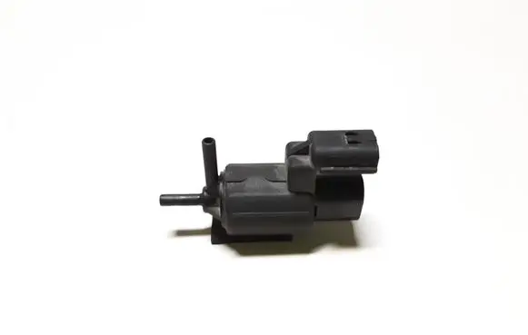 SsangYong Tivoli Vacuum valve 