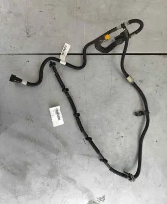 BMW 5 F10 F11 Fuel line pipe 13537823395 7823395