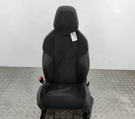 Peugeot 3008 III Front driver seat 9845834680 9845835080