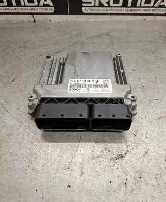 Mercedes-Benz E W211 Engine control unit/module A6471530079 28SA5864 0281010835