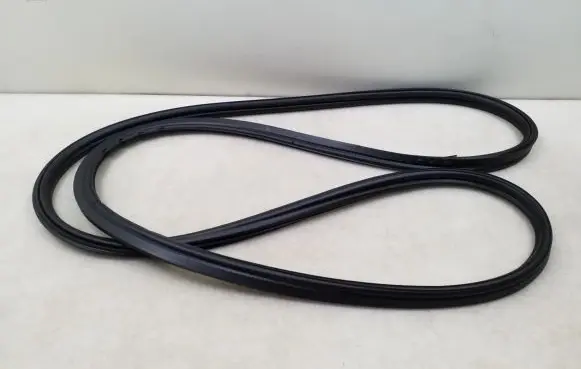 BMW X7 G07 Trunk rubber seal (body) 9854894