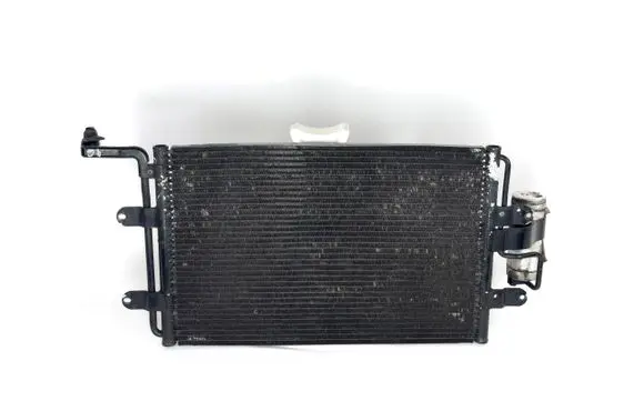 Audi TT Mk1 A/C cooling radiator (condenser) 1j0820411l 1j0820191d