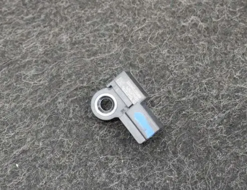 Citroen C4 II Picasso Airbag deployment crash/impact sensor 9800395680