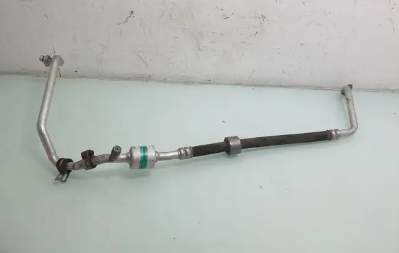 Dacia Sandero II Air conditioning (A/C) pipe/hose 924549386R