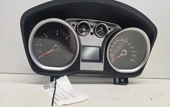 Ford Focus C-MAX Speedometer (instrument cluster) 8V4T10849GE