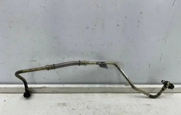 Jaguar XE Turbo turbocharger oiling pipe/hose g4d3-6k679-fb g4d36k679fb