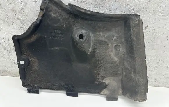 Audi A7 S7 4G Front underbody cover/under tray 4G0825202