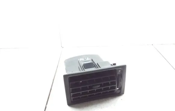 Volkswagen Transporter - Caravelle T4 Dashboard air vent grill cover trim 7D1819703 701819709A