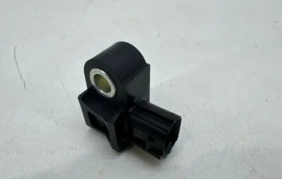 Mitsubishi Space Star Airbag deployment crash/impact sensor 8651A245
