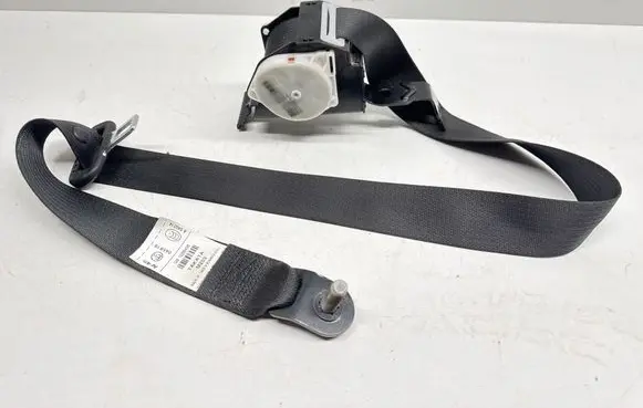 Opel Insignia A Rear seatbelt 13288436 3064802 306134010AB