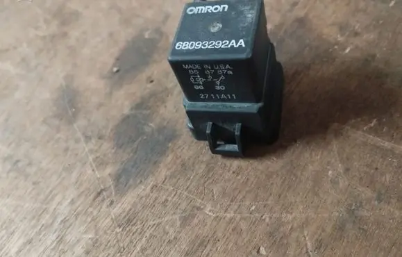 Coolant fan relay