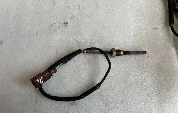 Audi A6 S6 C7 4G Exhaust gas temperature sensor 8K0906088