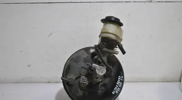 Opel Vectra C Brake booster 13126710 J360