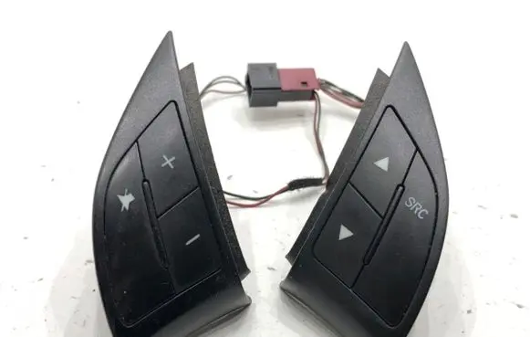 Fiat Linea Steering wheel buttons/switches 70109010