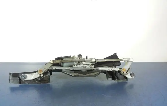 Mazda 6 Front wiper linkage and motor