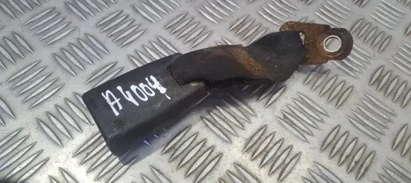 Ford Ranger Rear seatbelt buckle