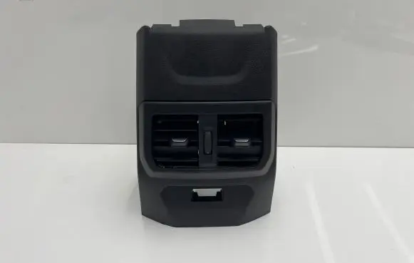 BMW 1 F40 Rear air vent grill 6823440 5116