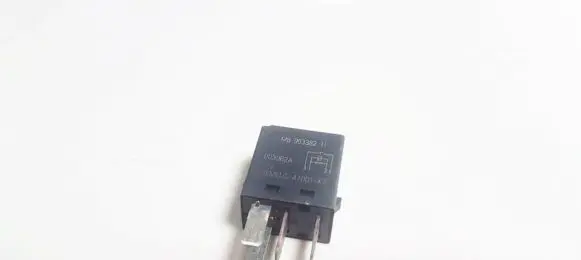 Mitsubishi Space Star Other relay mb953382 a1001-x7