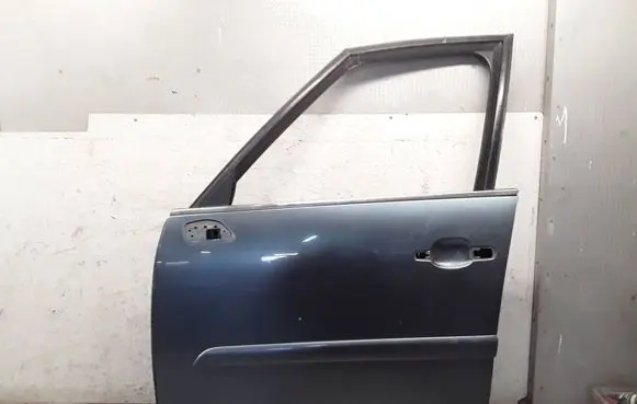 Citroen C4 I Picasso Front door 