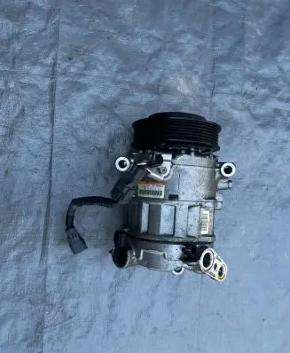 Jeep Cherokee Air conditioning (A/C) compressor (pump) P68103199 P68103199AA 1SP000024