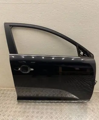 KIA Sportage Front door