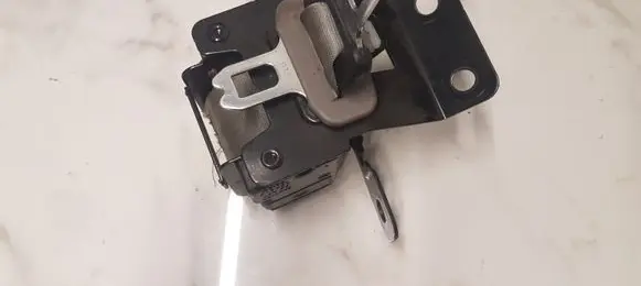 KIA Sorento Middle seatbelt (rear) CUJ091202