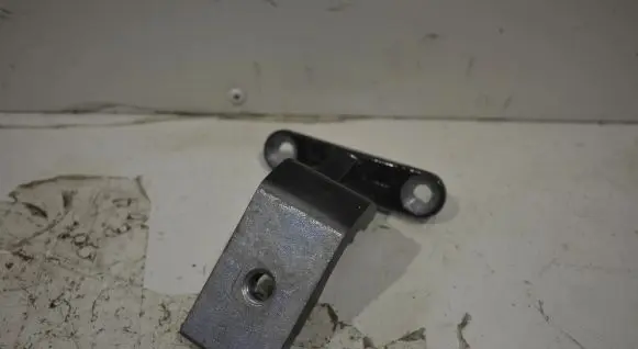BMW 5 F10 F11 Rear door lower hinge
