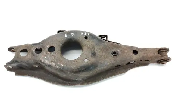 Toyota Avensis T270 Rear upper control arm/wishbone