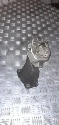 Audi A6 S6 C4 4A Gearbox mounting bracket 4A0399113J