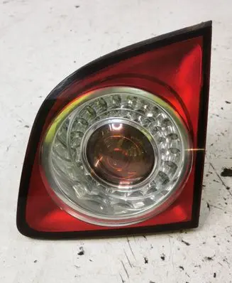 Volkswagen Golf Plus Tailgate rear/tail lights 5M0945094S 89091211