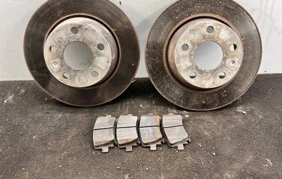 Audi TT TTS Mk2 Rear brake disc 8J0615601 1K0698451G