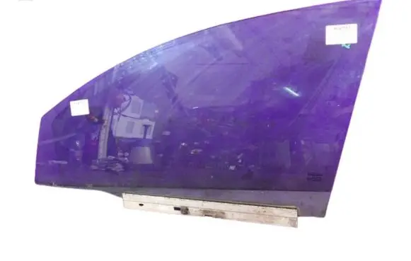 Opel Vectra C Front door window glass four-door 
