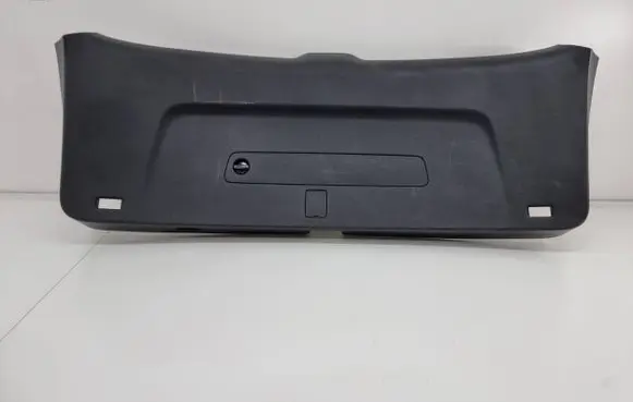 Audi Q7 4M Tailgate trim 4M0867973B