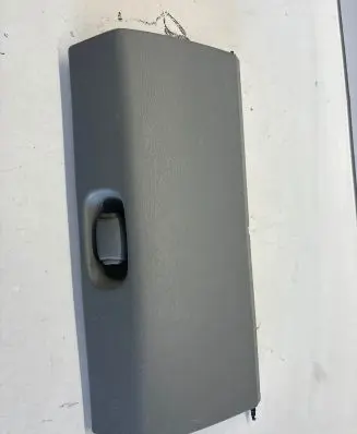 Opel Vivaro Glove box lid/cover 