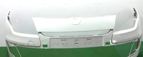 Renault Megane III Front bumper 620221285r