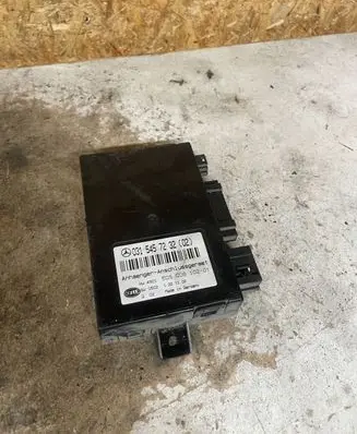 Mercedes-Benz C W203 Tow bar trailer control unit/module 0315457232 5DS00810201