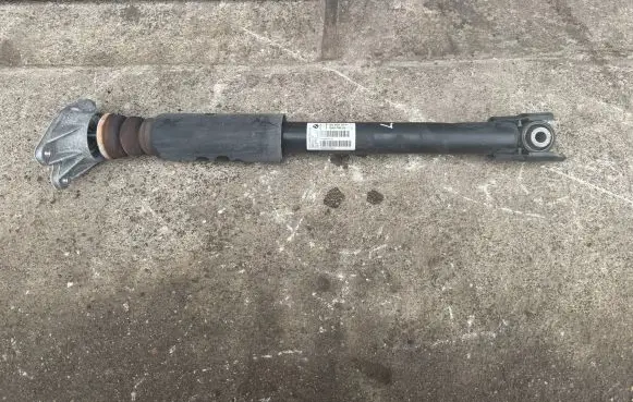 BMW X1 F48 F49 Rear shock absorber/damper 33526882851 7646867