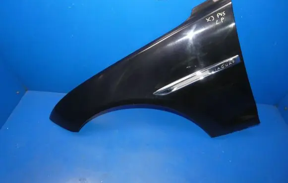 Jaguar XJ X351 Fender 