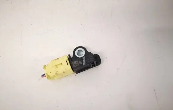 Nissan X-Trail T32 Airbag deployment crash/impact sensor 988303RA0A