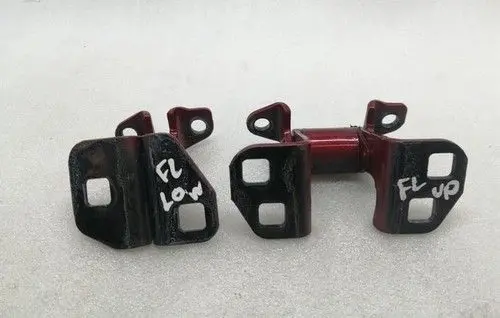 Tesla Model S Front door upper hinge 600955200E