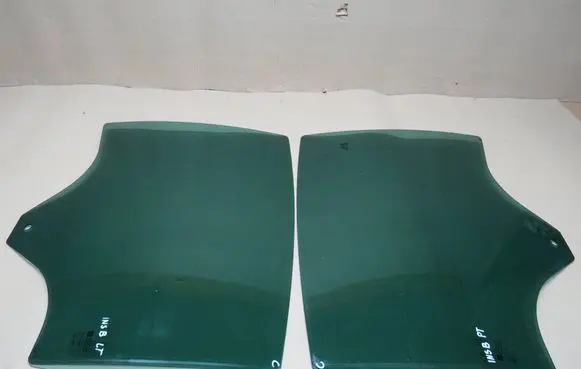 Opel Insignia B Rear door window glass