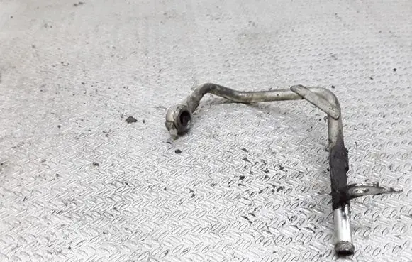 Toyota Avensis T250 Turbo turbocharger oiling pipe/hose